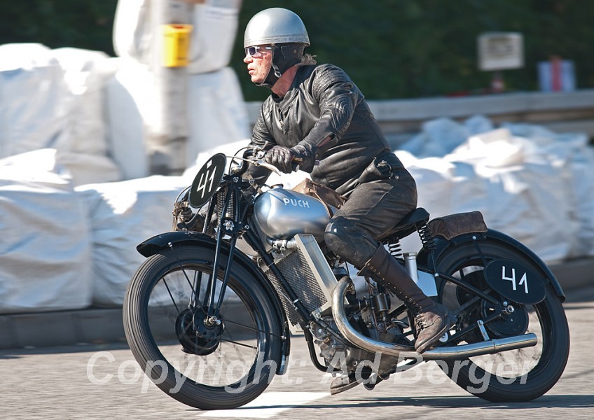 Schottenring Classic GP 2011
Stefan Friedl Puch 250 Ladepumpe, Bj.1929
