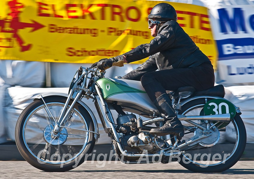 Schottenring Classic GP 2011
Thomas Knittel, DKW SS250, Bj.1937
