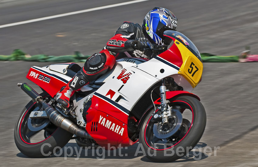 Odenwaldring Klassik - Walldürn 2011
Erwin Bütikofer, Yamaha RD 500, 1984 
