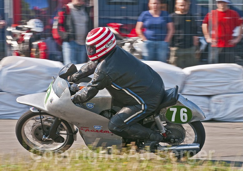 Odenwaldring Klassik - Walldürn 2011
Jan Kostwinder, NSU Sportmax 250
