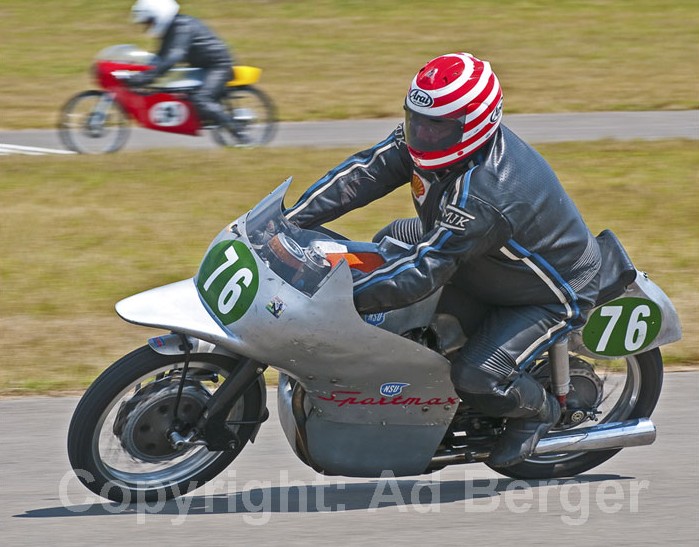 Odenwaldring Klassik - Walldürn 2011
Jan Kostwinder, NSU Sportmax 250
