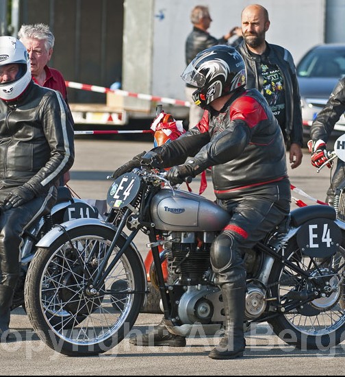 Odenwaldring Klassik - Walldürn 2011
Erich Mächler, Triumph TH 90, 1938 
