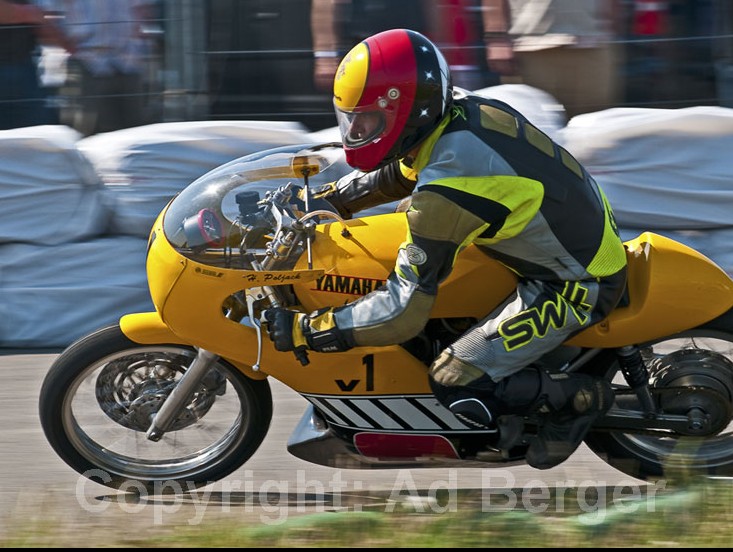 Odenwaldring Klassik - Walldürn 2011
Hans Poljack, Yamaha SR 500, 1978 (V1)
