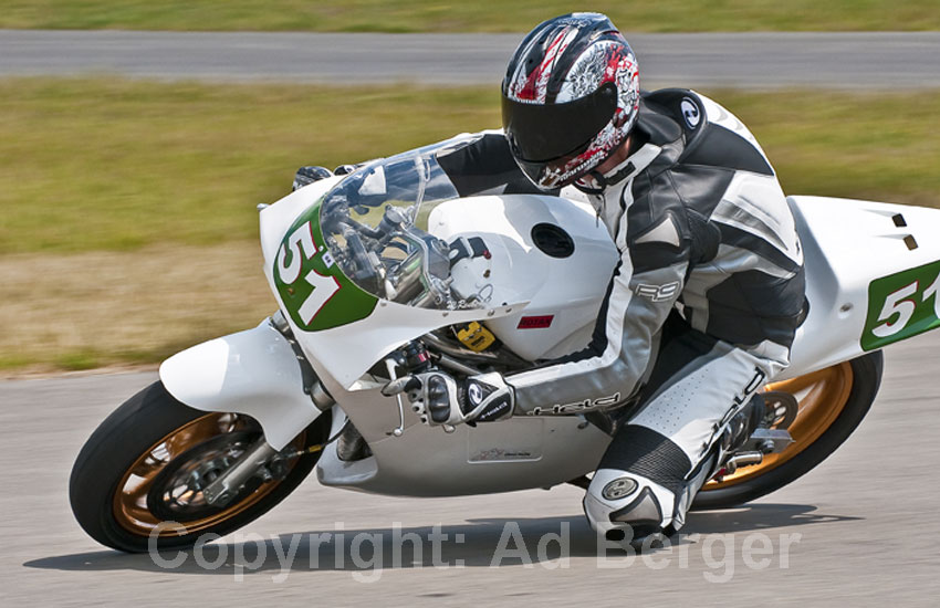 Odenwaldring Klassik - Walldürn 2011
Werner Reuberger, Spondon Yamaha, 1982
