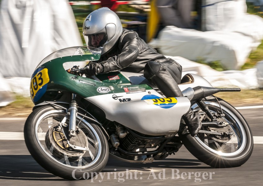 Schottenring Classic GP 2012
Heinz Rosner - MZ RE 350
