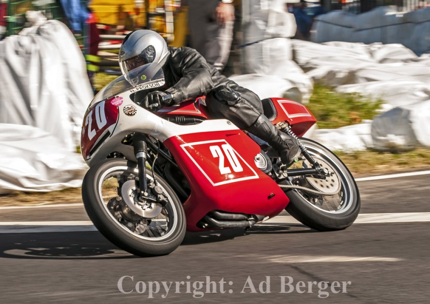 Schottenring Classic GP 2012
Norbert Prokschi, BSA Rocket 3
