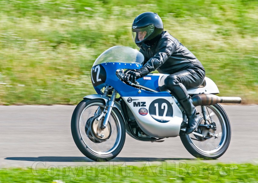 Odenwaldring Klassik - Flugplatz Walldürn
Siegfried Merkel - MZ RE 125
