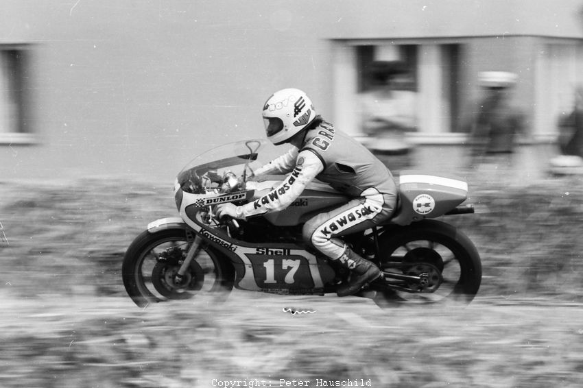 Mick Grant - Kawasaki
Brünn 1977 - Foto: Peter Hauschild
