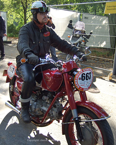 Thomas Bruns - Moto Guzzi Nuovo Falcone

