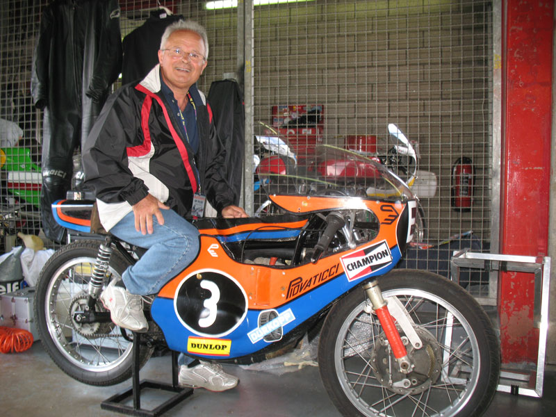 Eugenio Lazzarini - 125-cm³-Piovaticci
1978 − Weltmeister 125 cm³, 1979 − Weltmeister 50 cm, 1980 − Weltmeister 50 cm³
