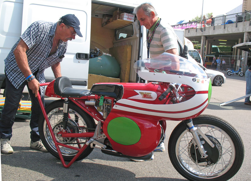 Moto Morini - 250 GP
