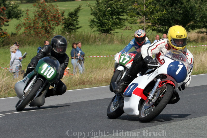 Zschorlau 2009
Dieter Braun - Yamaha TZ350, Manfred Woll - MZ250

