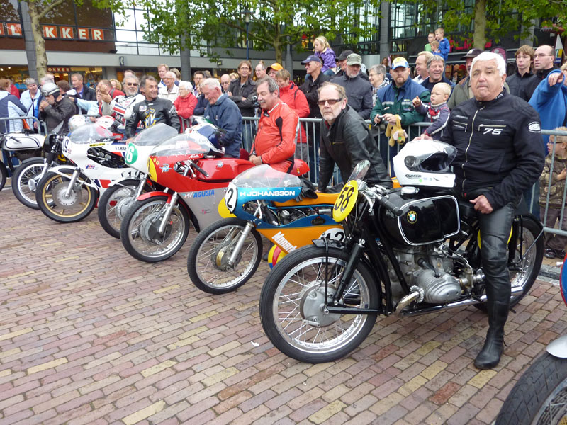 Lothar John - er feierte in Assen seinen 77 Geburtstag!
