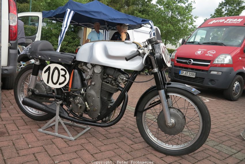 „4. Internationale Motorsport Klassik" - St. Wendel 2014
Original Horex 250ccm von Georg Braun
