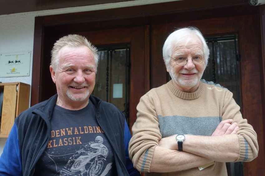  VeRa Treffen 2019 - Kulinarium/Solitude
Werner Koch - Peter Frohnmeyer (wir sind 1977 beide von der Kuma-MZ geflogen)
