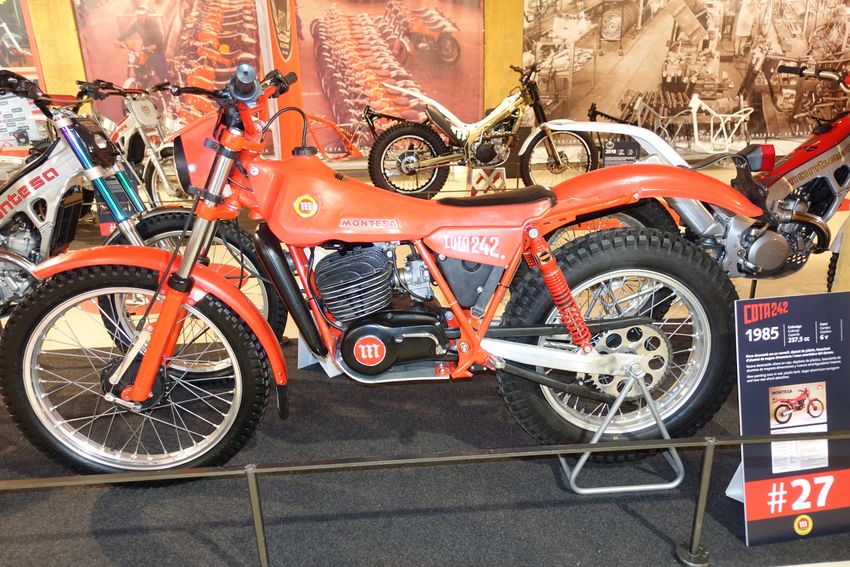 Montesa Cota 242 - 1985
