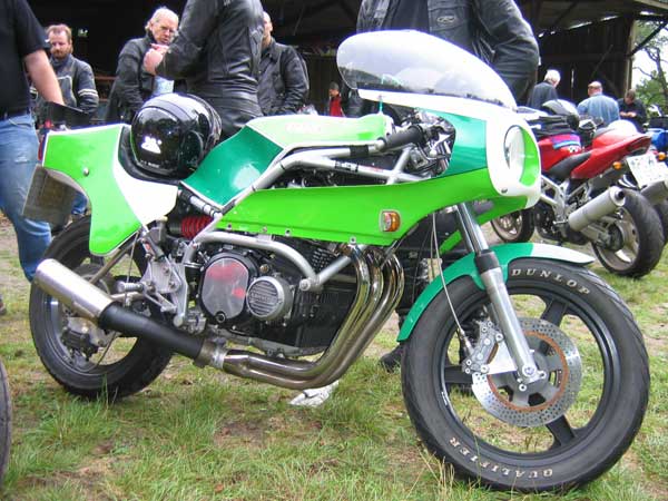 Harris
Harris-Kawasaki 1000, Bj.83
