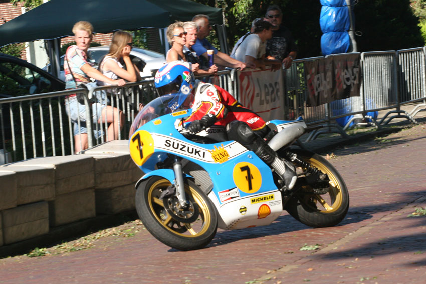 Historische motor GP Eext - 23 augustus 2015
Steve Parrish - Foto: Gijs van Veluw
