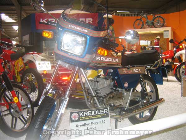 Kreidler Florett 80 Luxus, Bj. 1982
Das letzte Modell von Kreidler. Ende 1982 musste Kreidler Konkurs anmelden.
