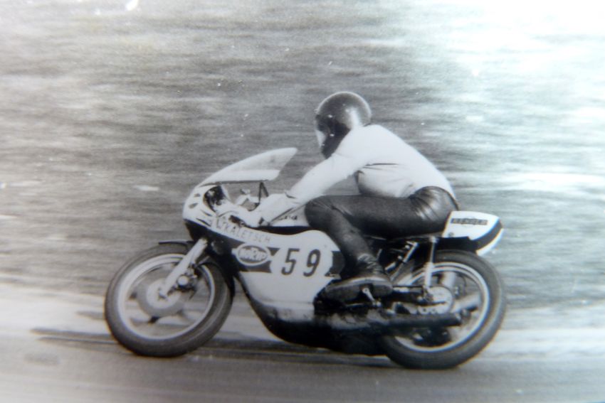 1976 B-Lizenz OMK Pokal
 Klasse 350 cc Hockenheimring Platz 12
