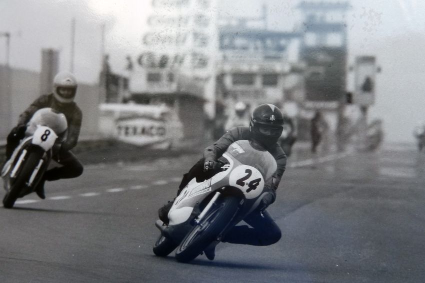 1978 B-Lizenz OMK Pokal
Klasse 350 cc Nürburgring Start/Zielschleife
Rund um das Bayerkreuz, Sturz
