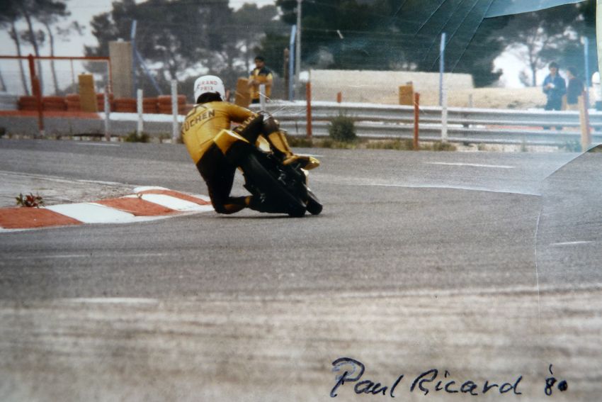 1980 I-Lizenz
Klasse 750 cc, Int. Moto Journal 200 Paul Ricard, Sturz
