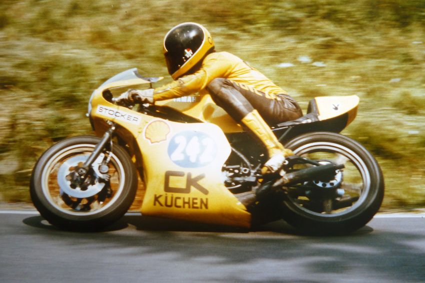 1980 I-Lizenz
Bergpreis Schottenring 1980
Klasse 350 cc – Tagesschnellster – Platz 1
