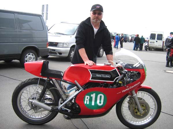 R10
