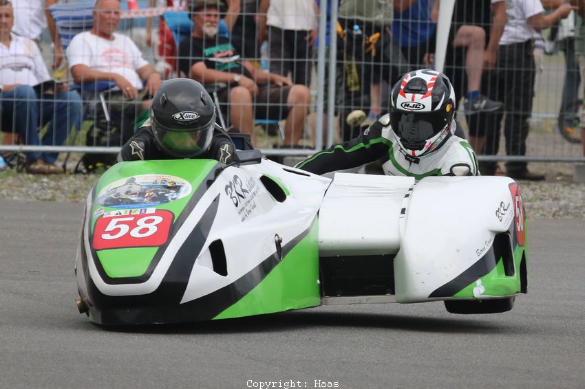 Berns Krauß/Axel Braunshausen, BKR-Kawasaki 1000
Foto: Thomas Haas
