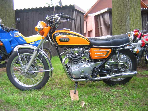 Yamaha XS650
