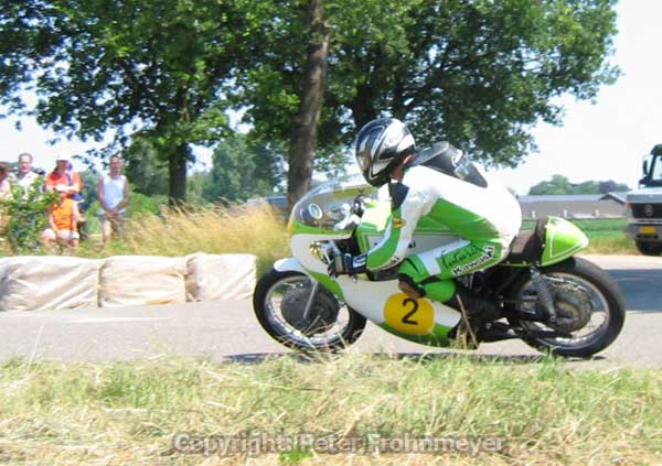 Classic Racing Moergestel 2006
Giacomo Finessi, Kawasaki 500
