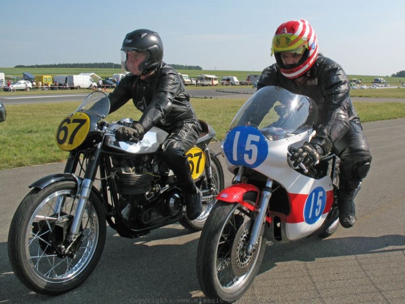 Odenwaldring Klassik
Dieter Bingel, Norton Manx 350, Marco Kostwinder, Yamaha TZ350
