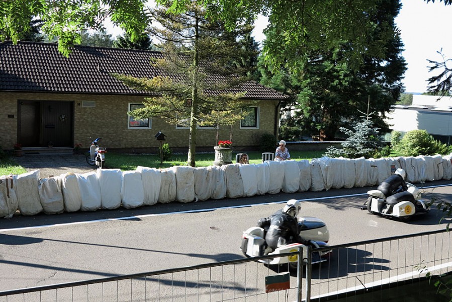 Schottenring Classic Grand-Prix 2012
Ganz schön was los auf der Straß....
