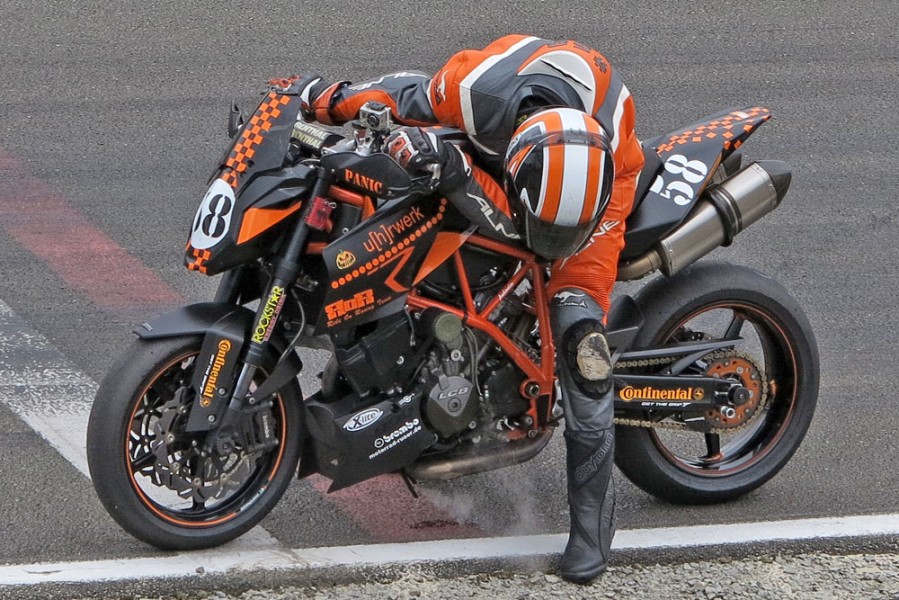 German Speedweek 2012
KTM SuperDuke Battle
