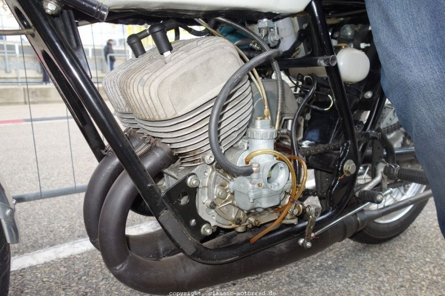 Sachsenring Classic 2015
Kawasaki A1RA 250
