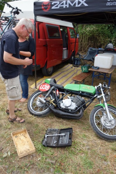 Schottenring GP 2015
Klaus Maier mit seinem Moto Guzzi 250 TS Renner
