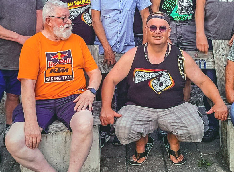 Hans-Jürgen Rothbrust + Fotograf Marcel Uhlmann
