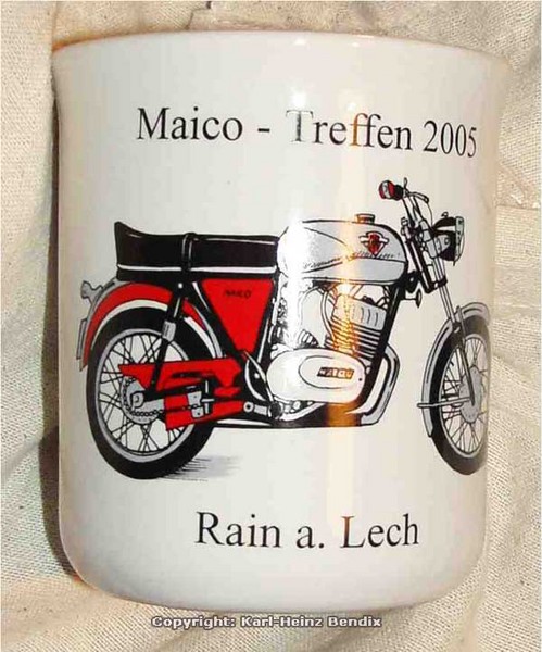 MAICO-Treffen in Rain am Lech, 25.-28. Mai 2006
Sehr schön gemachte Grafiken gibt es Jahr für Jahr auf den Souvenier-Tassen wie diese MD 125 aus dem Vorjahr!

 

