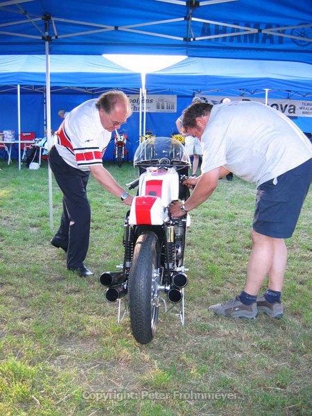 Classic Racing Moergestel 2006
Yamaha Classic Racing Team - Yamaha 250 YX52

