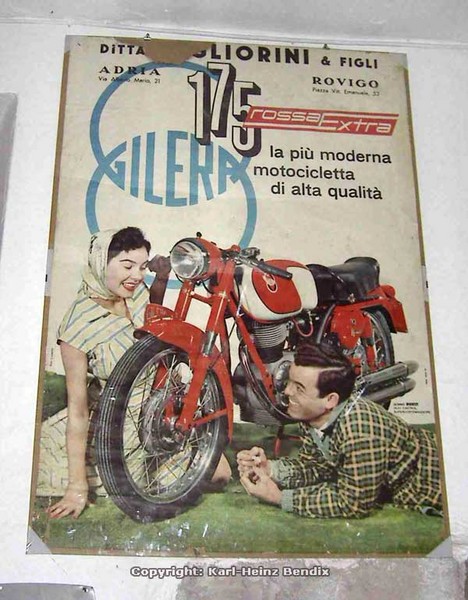 Mercatino al Museo Nazionale del Motociclo
……oder mit dem Gilera 175 ccm Bestseller ist ebenso zu sehen….

