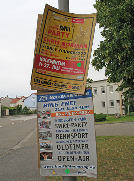 so war die Veranstaltung angekündet. Wen wundert es da, dass so wenig Zuschauer kamen.

