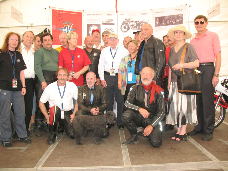 Ehrengast John Surtees beim MV Agusta Club Deutschland
