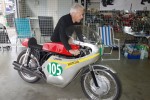 Dateiname=2015-sachsenring-classic_66.JPG
Dateigröße=165KB
Abmessungen: 1000x666
hinzugefügt am: %23. %199 %2015 2015-sachsenring-classic_66.JPG