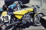 Dateiname=Fahrerlager_218-Koschine-Maico190.jpg
Dateigröße=127KB
Abmessungen: 850x550
hinzugefügt am: %24. %170 %2013 Fahrerlager_218-Koschine-Maico190.jpg