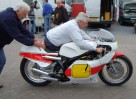 Dateiname=florin-hiller-yamaha4.jpg
Dateigröße=60KB
Abmessungen: 600x440
hinzugefügt am: %07. %769 %2007 florin-hiller-yamaha4.jpg