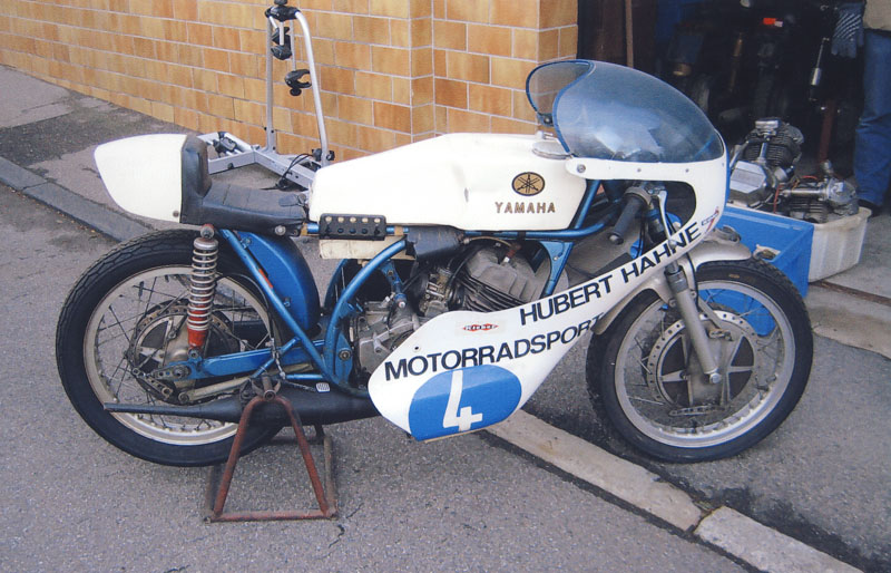 Yamaha TR2, Bj.1970
Wer kennt die Vorbesitzer und Fahrer?
