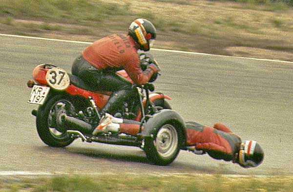 Yamaha RD 350 YPVS Gespann
