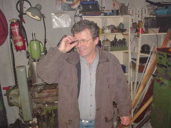 Manfred Stegemann in der Gerdes-Fabrik
