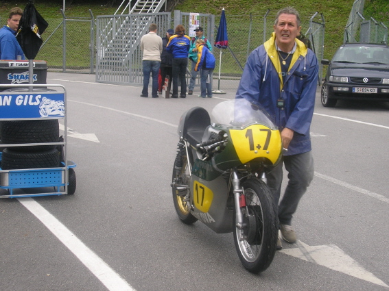 InCa
Seeley G50 vom Italiener Alberto Peruzzi, Foto Alex L.
Schlüsselwörter: Salzburgring