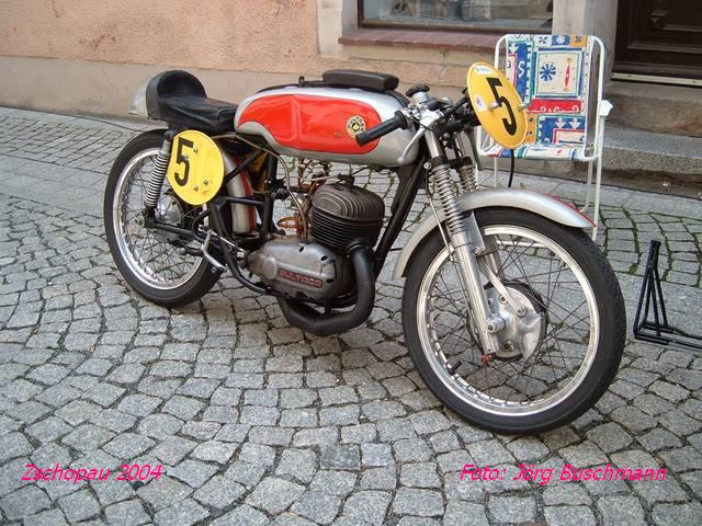 Impressionen von Zschopau Classic 2004
Bultaco 250
